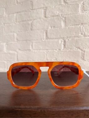 Women’s Bronze Snake Tortoiseshell Sunglasses 13138-C8 LIGHT TORT